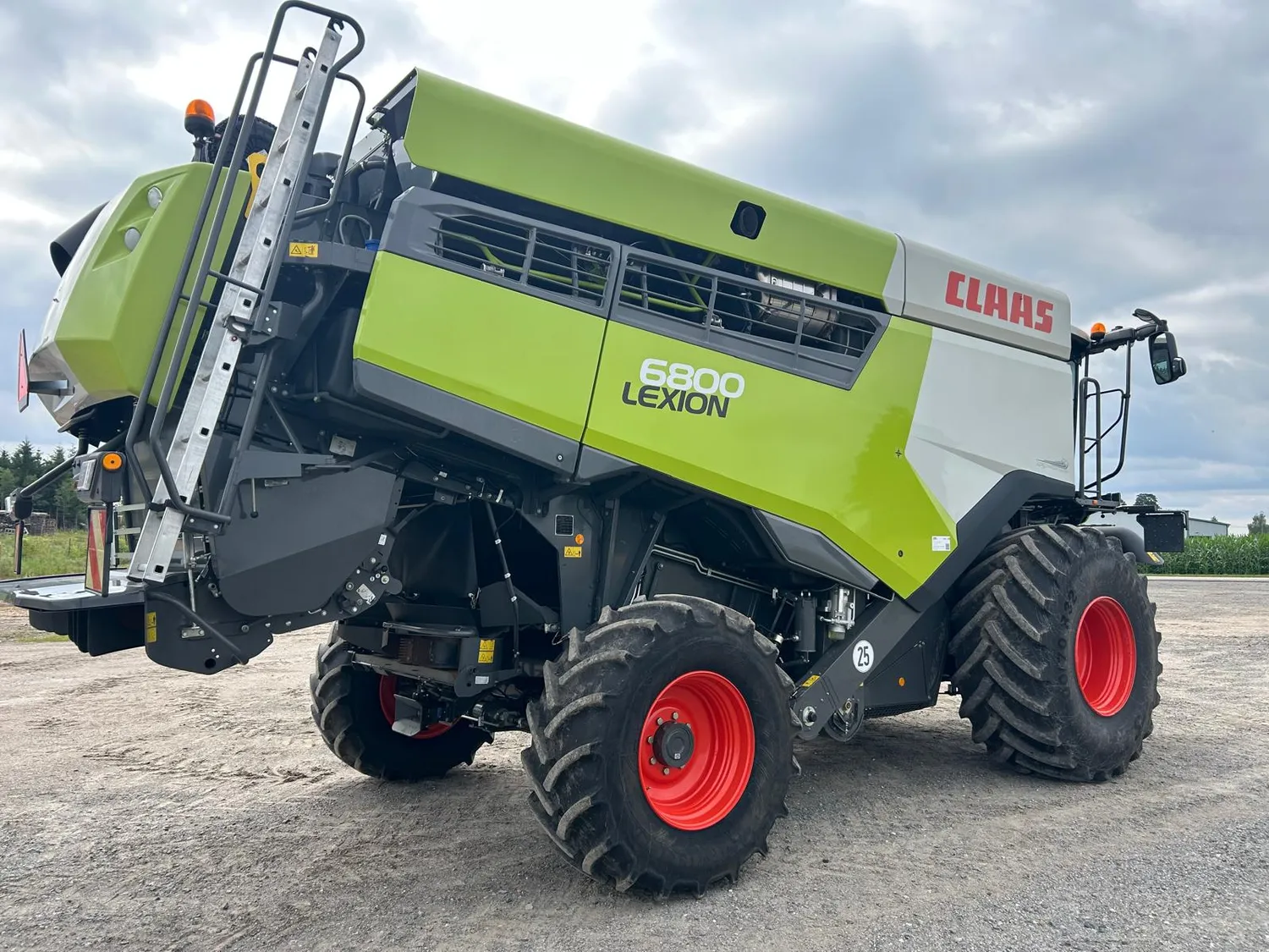 Claas LExion 6800 - dostepny po żniwach